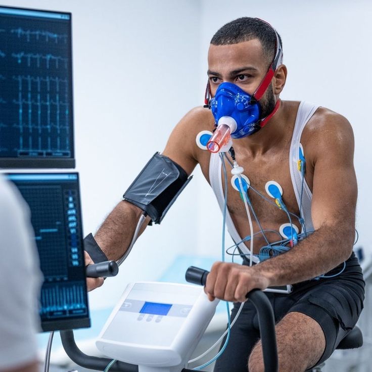 This image shows VO2 max analysis in progress,